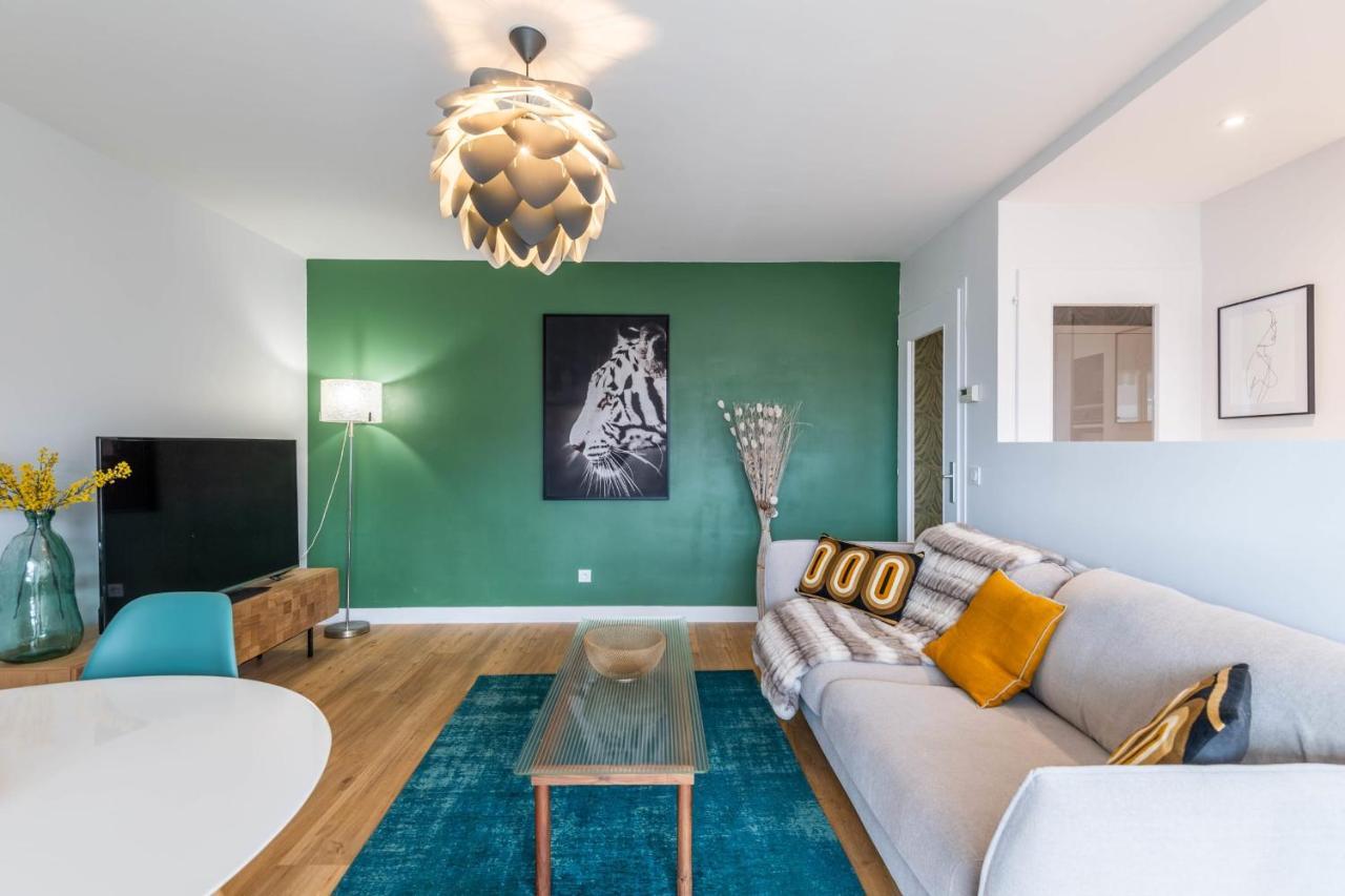 Florentine Furnished Flat Apartment Annecy Luaran gambar