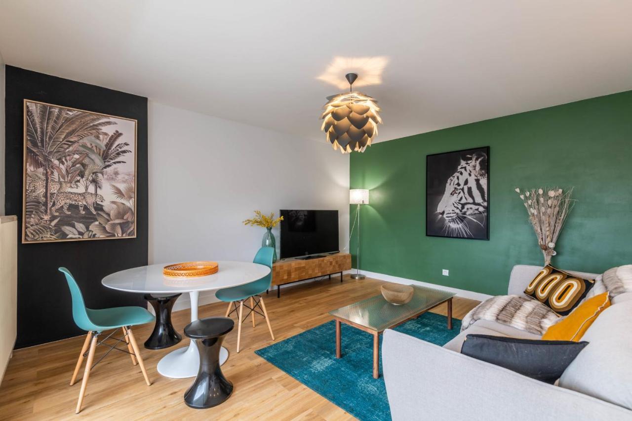 Florentine Furnished Flat Apartment Annecy Luaran gambar